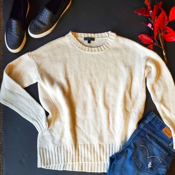 J. Crew white thick sweater - Picture 1 of 10